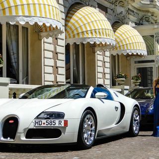 Celbrity Life in a Cannes - Oliver's Travels