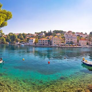 Reasons to visit Brac